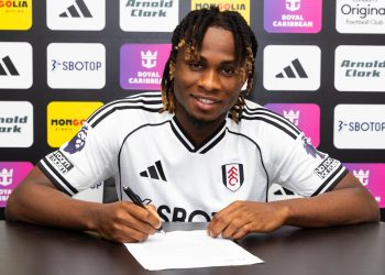 “Fulham Stun Transfer Market: Samuel Chukwueze Joins from AC Milan in Deadline Day Masterstroke”