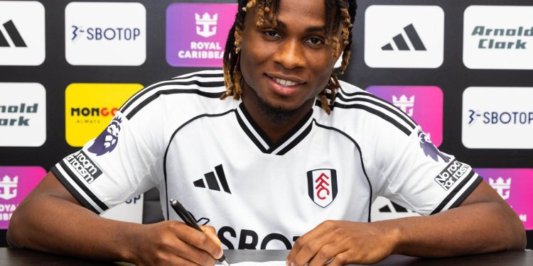 “Fulham Stun Transfer Market: Samuel Chukwueze Joins from AC Milan in Deadline Day Masterstroke”