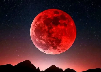 BREAKING: Rare ‘Blood Moon’ to Light Up Nigerian Skies This Sunday – See Exact Time