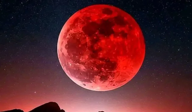 BREAKING: Rare ‘Blood Moon’ to Light Up Nigerian Skies This Sunday – See Exact Time