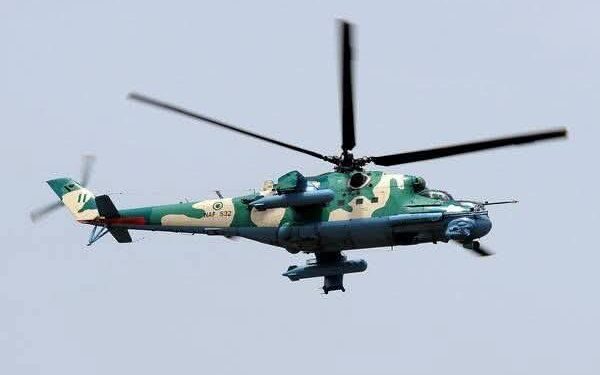BREAKING: Nigerian Army Helicopter Sighted Over Umuahia