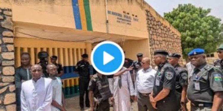 VIDEO: Tension in Kano as Residents Demand Instant Justice After Arrest of Alleged Kidnappers