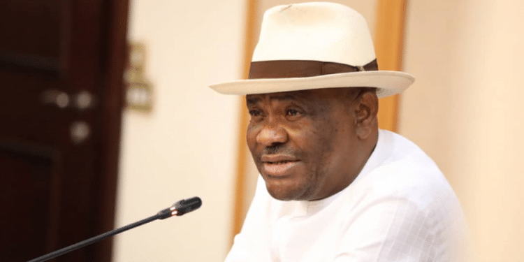 BREAKING: Protesters Chase Wike’s Convoy as FCTA Strike Intensifies