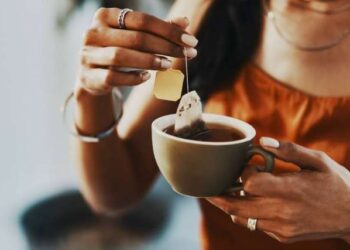 Stop Taking Tea With These Foods, Doctors Warn It May Reduce Nutrient Absorption