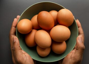 Stop Combining Eggs With These Three Things, It Could Harm Your Health