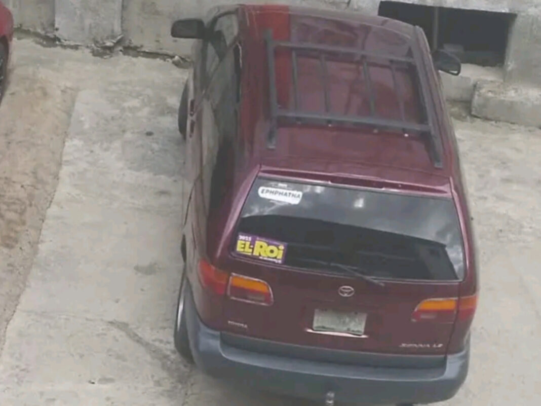 Toyota Sienna Stolen in Umuahia